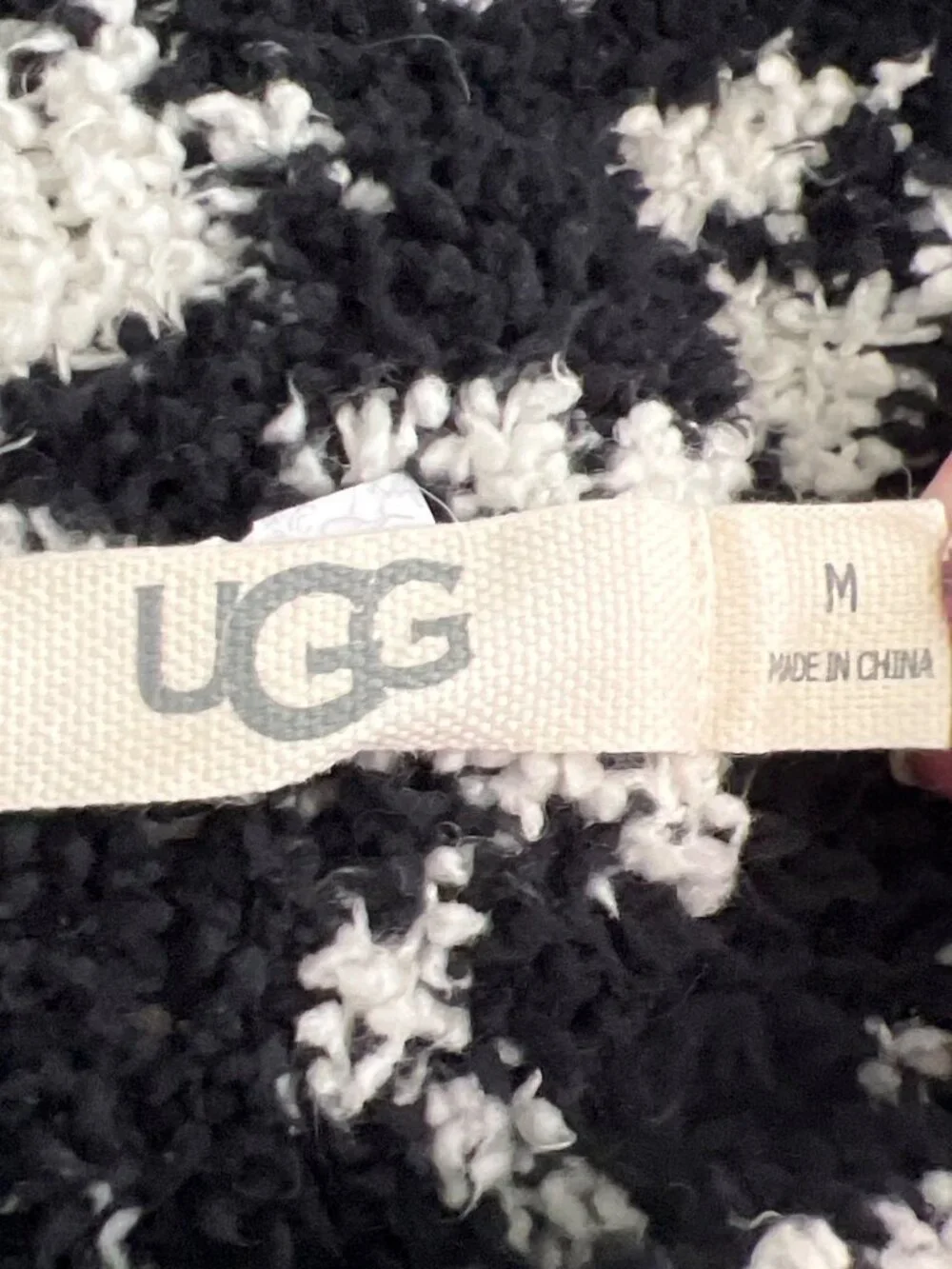 UGG cozy chic